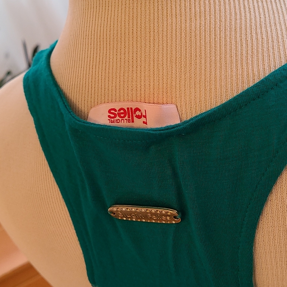 Dress - Picture 8 of 11